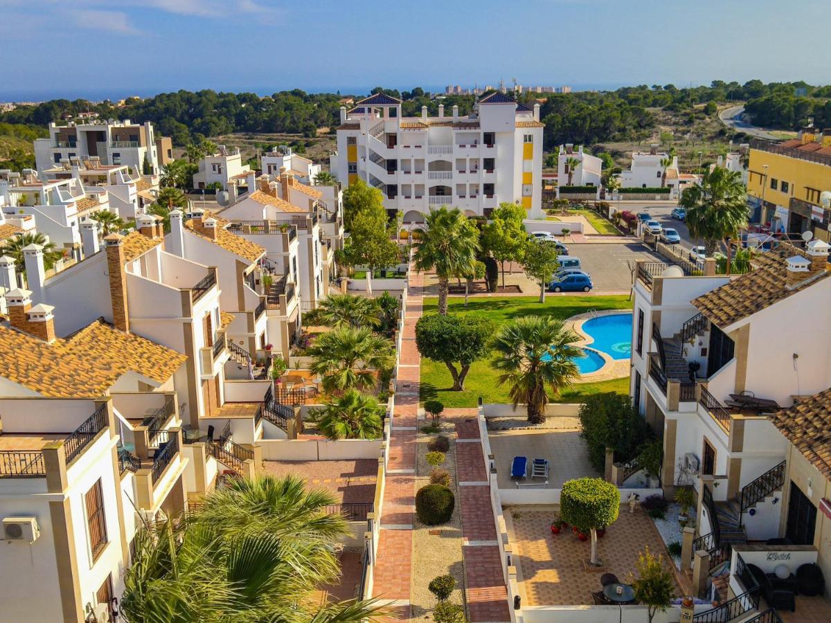 Villamartin 2 Bed 2 Bath Holiday Apartment Кампоамор Екстериор снимка