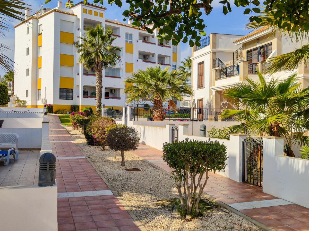 Villamartin 2 Bed 2 Bath Holiday Apartment Кампоамор Екстериор снимка