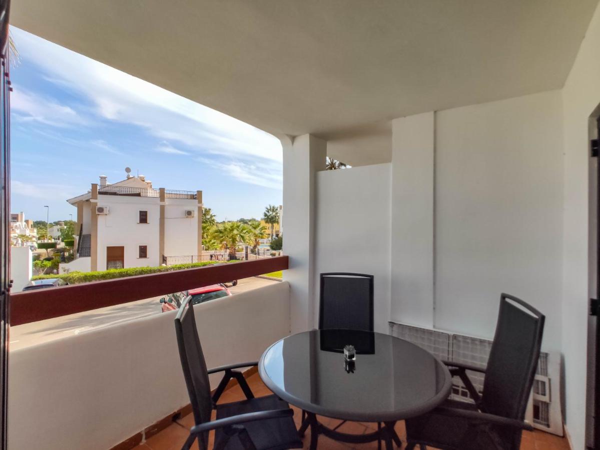 Villamartin 2 Bed 2 Bath Holiday Apartment Кампоамор Екстериор снимка